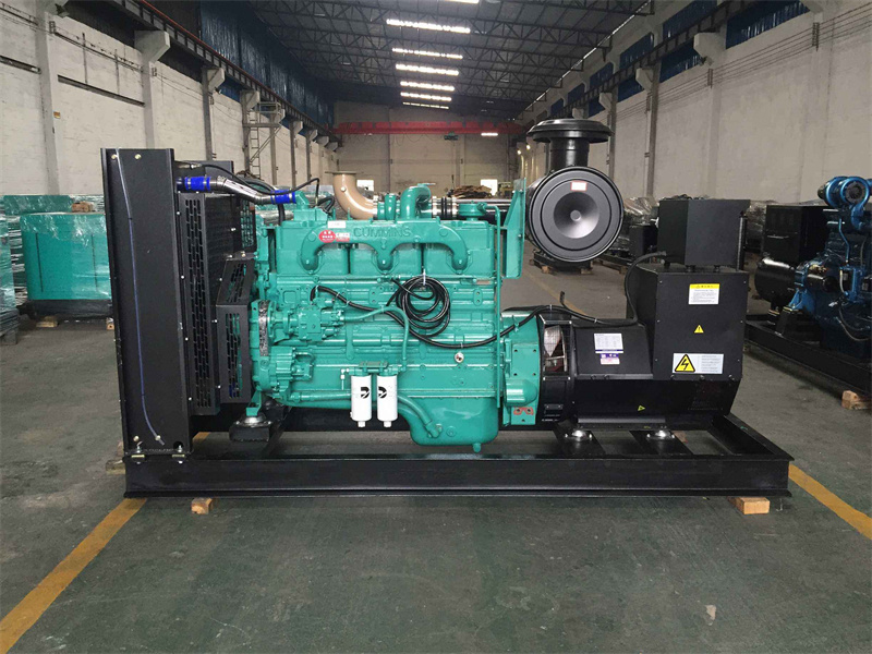 长安发电机出租租赁如何保证柴油发电机组的正常运行？