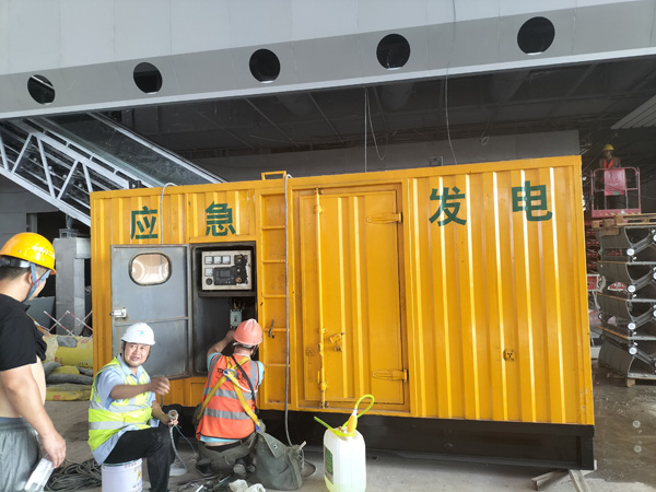 长安怎样判断空气滤清器是否需要更换？